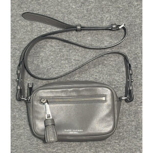 Marc Jacobs Gray Zoom Leather Crossbody Purse Bag Silver Accents